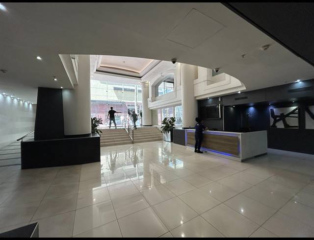 85M² BUILDING TO LET IN CAPE TOWN CITY CENTRE